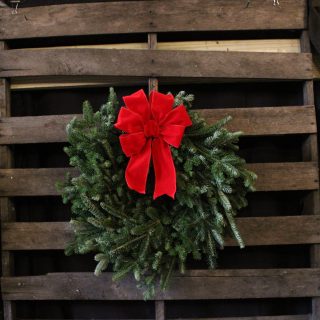 Christmas Wreath - Plain with Red Bow
