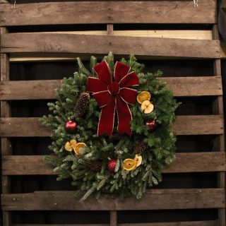 Christmas Wreath - Burgundy with Fruit